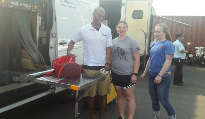 Hơn 3.000 thủy thủ của nhóm tác chiến tàu sân bay CVN 70 sẽ đến nghỉ dưỡng tại các khách sạn 5 sao của thành phố Đà Nẵng. Đây cũng là dịp để họ khám phá thành phố biển xinh đẹp này sau nhiều ngày lênh đênh trên biển.