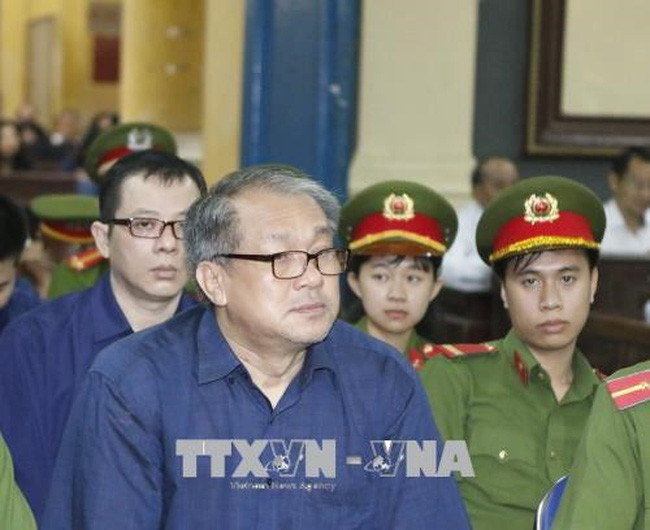 Phạm Công Danh nguyên Chủ tịch Hội đồng quản trị Ngân hàng Thương mại trách nhiệm hữu hạn một thành viên Xây dựng Việt Nam (ảnh nguồn TTXVN). Phạm Công Danh nguyên Chủ tịch Hội đồng quản trị Ngân hàng Thương mại trách nhiệm hữu hạn một thành viên Xây dựng Việt Nam (ảnh nguồn TTXVN).