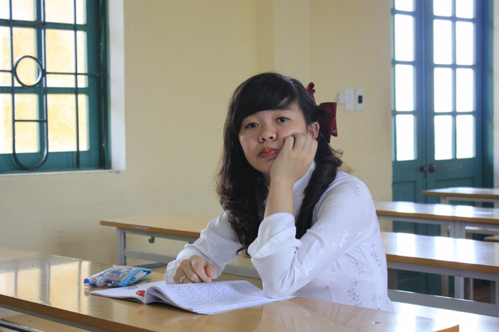 Hà rất mong nhận được sự giúp đỡ của mọi người Hà rất mong nhận được sự giúp đỡ của mọi người