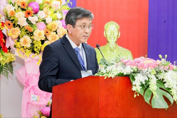 Phó Giáo sư, Tiến sĩ Trần Trung Tính - Hiệu trưởng Trường Đại học Cần Thơ. Ảnh: website trường. thầy tính cần thơ.jpg