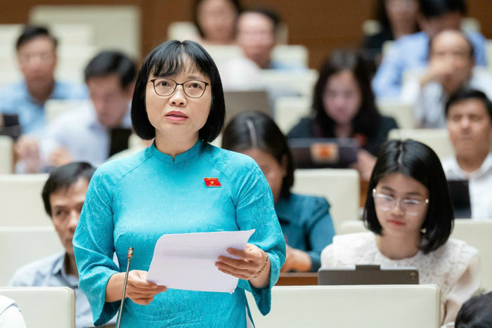 Đại biểu Quốc hội Nguyễn Thị Việt Nga - Phó Trưởng đoàn chuyên trách Đoàn đại biểu Quốc hội tỉnh Hải Dương. Ảnh: NVCC. z6550394352599_8d40879494b04bd21c88ba456a879e13.jpg