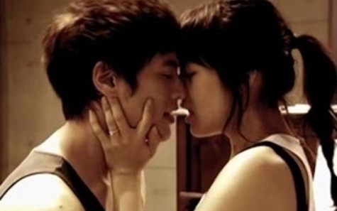 Choi Daniel và Ock Ju Hyun diễn cảnh hôn đến thâm tím môi ảnh 1 Choi Daniel và Ock Ju Hyun diễn cảnh hôn đến thâm tím môi ảnh 1