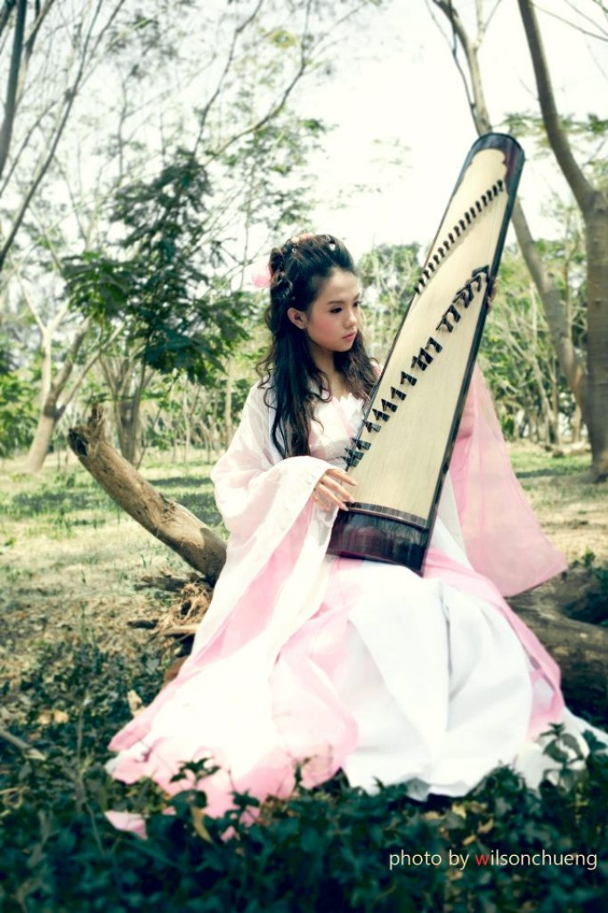 Xem thêm: Cơn sốt thiên sứ 9x - đẹp xinh như Alice ở xứ sở thần tiên.