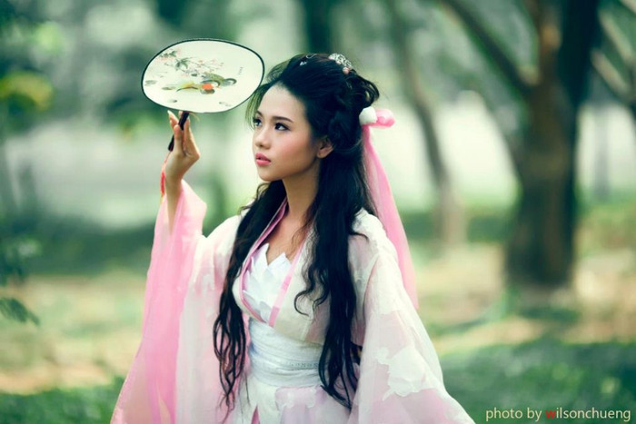 Xem thêm: Cơn sốt thiên sứ 9x - đẹp xinh như Alice ở xứ sở thần tiên.