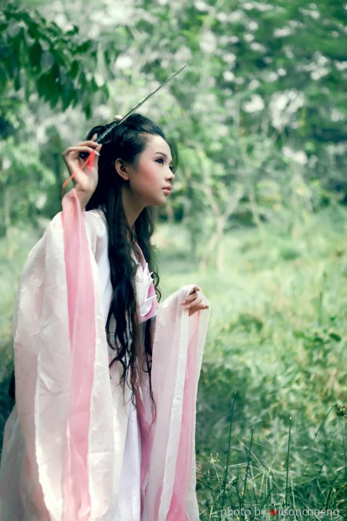 Xem thêm: Cơn sốt thiên sứ 9x - đẹp xinh như Alice ở xứ sở thần tiên.