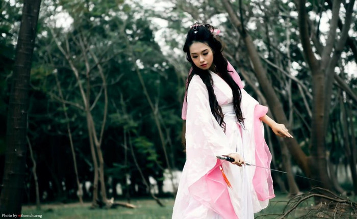 Xem thêm: Cơn sốt thiên sứ 9x - đẹp xinh như Alice ở xứ sở thần tiên.