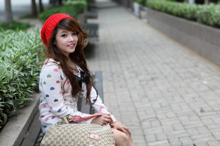 Xem thêm: Mỹ nhân facebook Việt: Bản sao của Tây Thi. Xem thêm: Mỹ nhân facebook Việt: Bản sao của Tây Thi.