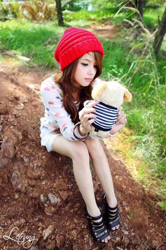 Xem thêm: Mỹ nhân facebook Việt: Bản sao của Tây Thi. Xem thêm: Mỹ nhân facebook Việt: Bản sao của Tây Thi.