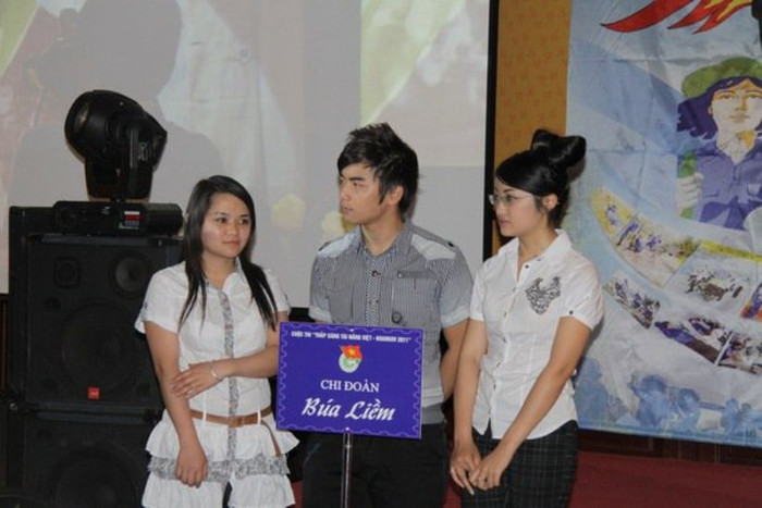 Cuộc thi là sự gia lưu, học hỏi giữa các đội như Búa liềm, sinh viên, Puskin... Cuộc thi là sự gia lưu, học hỏi giữa các đội như Búa liềm, sinh viên, Puskin...