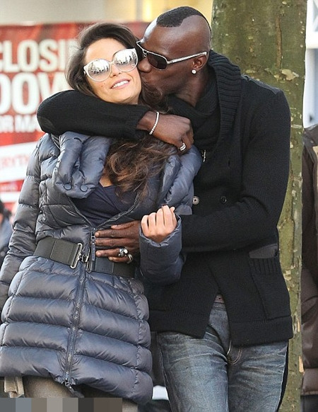 Raffaella và Balotelli thời còn thắm thiết