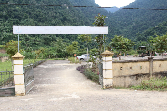 Nằm trong top các điểm trường Tiểu học có vị trí xa xôi tại xã Thạch Ngàn nhưng điểm trường Pá Hạ cũng đã được quan tâm chăm sóc và có bước đổi mới nhất định Nằm trong top các điểm trường Tiểu học có vị trí xa xôi tại xã Thạch Ngàn nhưng điểm trường Pá Hạ cũng đã được quan tâm chăm sóc và có bước đổi mới nhất định