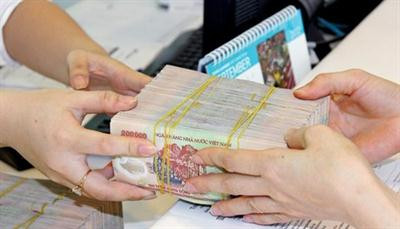 Nhiều ngân hàng "đánh phí" nộp tiền mặt từ lâu ảnh 2