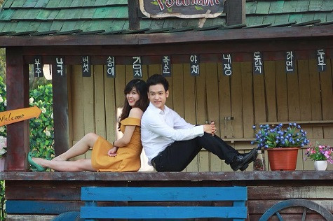 Ca sĩ Duy Khoa và Lương Nguyệt