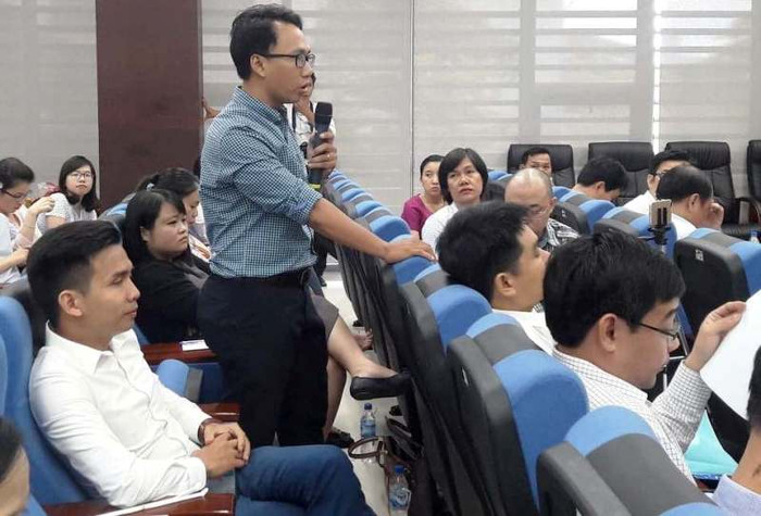 Học viên đề án 922 hiện đang làm việc tại các cơ quan, ban ngành của thành phố Đà Nẵng trình bày những khó khăn, vướng mắc. Ảnh: TT Học viên đề án 922 hiện đang làm việc tại các cơ quan, ban ngành của thành phố Đà Nẵng trình bày những khó khăn, vướng mắc. Ảnh: TT