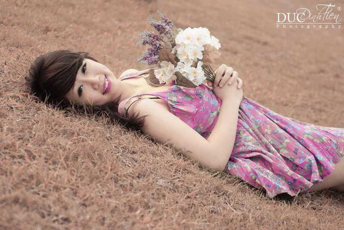 Phương Trang bật mí rằng em rất thích biểu diễn văn nghệ và tham gia các cuộc thi giành cho giới trẻ hiện nay. Năm 2011 vừa qua Trang cũng đã tham gia cuộc thi Hoa Học Trò Icon, gần đây là cuộc thi Duyên Dáng Hà Thành. Không mong giành được những giải thưởng cao, mà điều ý nghĩa nhất là qua những cuộc thi này Trang đã học hỏi được rất nhiều điều. Đặc biệt em cũng phát hiện ra những năng khiếu của bản thân mình để từ đó phát huy hơn nữa. Phương Trang bật mí rằng em rất thích biểu diễn văn nghệ và tham gia các cuộc thi giành cho giới trẻ hiện nay. Năm 2011 vừa qua Trang cũng đã tham gia cuộc thi Hoa Học Trò Icon, gần đây là cuộc thi Duyên Dáng Hà Thành. Không mong giành được những giải thưởng cao, mà điều ý nghĩa nhất là qua những cuộc thi này Trang đã học hỏi được rất nhiều điều. Đặc biệt em cũng phát hiện ra những năng khiếu của bản thân mình để từ đó phát huy hơn nữa.