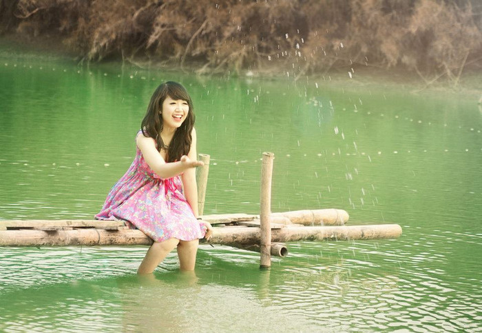 Để ước mơ kia có thể sớm được thực hiện, Phương Trang giờ đây đang nỗ lực học tập. Những ngày cuối cấp này sẽ là quãng thời gian vất cả của Trang trong việc dùi mài kinh sử với quyết tâm chinh phục giảng đường đại học. Để ước mơ kia có thể sớm được thực hiện, Phương Trang giờ đây đang nỗ lực học tập. Những ngày cuối cấp này sẽ là quãng thời gian vất cả của Trang trong việc dùi mài kinh sử với quyết tâm chinh phục giảng đường đại học.