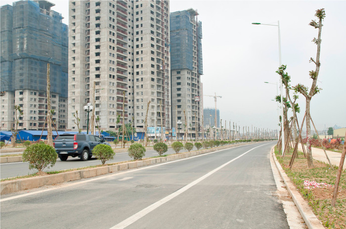 Ngày 28/4 vừa qua, Thành phố Hà Nội chính thức thông xe tuyến đường dài 3,5km, để có được tuyến đường này Hà Nội phải "đánh đổi" 70 héc-ta đất - ảnh: H.Lực. Ngày 28/4 vừa qua, Thành phố Hà Nội chính thức thông xe tuyến đường dài 3,5km, để có được tuyến đường này Hà Nội phải "đánh đổi" 70 héc-ta đất - ảnh: H.Lực.