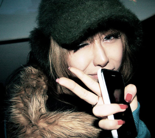 Đang ngồi trên ghế giảng đường nhưng Bi đã được Birkbeck University of London, United Kingdom trao học bổng thạc sĩ ngành Marketing. Đây là một thành tích ít ai có được. Đang ngồi trên ghế giảng đường nhưng Bi đã được Birkbeck University of London, United Kingdom trao học bổng thạc sĩ ngành Marketing. Đây là một thành tích ít ai có được.