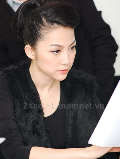 Là một nghệ sĩ múa nhưng Linh Nga được khá nhiều các cuộc thi tin tưởng lựa chọn vào vai trò Giám khảo. Cô đã từng làm giám khảo của rất nhiều các cuộc thi lớn như “Hoa Hậu Việt Nam” (2010 – Linh Nga là giám khảo trẻ nhất trong lịch sử HHVN), “Thử thách 15 ngày vì thành phố xanh”... Là một nghệ sĩ múa nhưng Linh Nga được khá nhiều các cuộc thi tin tưởng lựa chọn vào vai trò Giám khảo. Cô đã từng làm giám khảo của rất nhiều các cuộc thi lớn như “Hoa Hậu Việt Nam” (2010 – Linh Nga là giám khảo trẻ nhất trong lịch sử HHVN), “Thử thách 15 ngày vì thành phố xanh”...