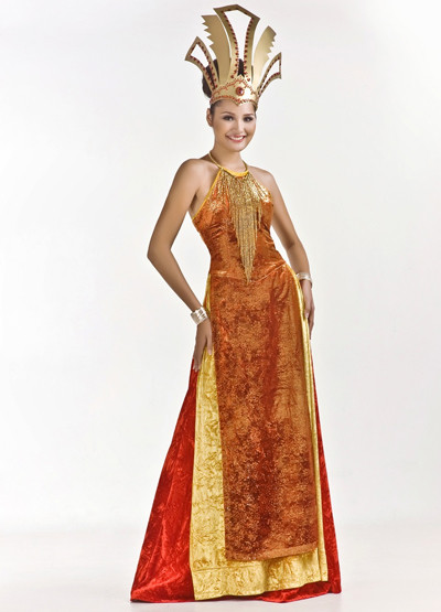 Bộ trang phục giản dị khéo khoe hình thể chuẩn của người đẹp. Bộ trang phục giản dị khéo khoe hình thể chuẩn của người đẹp.