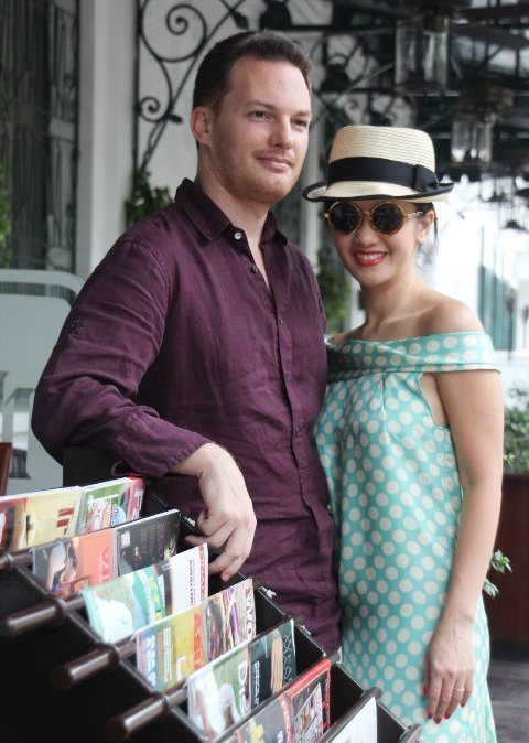 Hồng Nhung bảo cô chọn "Những bài ca đi cùng năm tháng" với ý nghĩa to lớn của nó để đánh dấu sự trở lại của mình, hội ngộ khán giả Hà Nội sau một thời gian vắng bóng. Cô Bống tâm sự: "Các con cho tôi niềm hạnh phúc và cả khối trách nhiệm lớn nhất mà tôi chưa từng được biết, cùng lúc cho tôi sự trưởng thành và sự tự tin của người mẹ". Hồng Nhung bảo cô chọn "Những bài ca đi cùng năm tháng" với ý nghĩa to lớn của nó để đánh dấu sự trở lại của mình, hội ngộ khán giả Hà Nội sau một thời gian vắng bóng. Cô Bống tâm sự: "Các con cho tôi niềm hạnh phúc và cả khối trách nhiệm lớn nhất mà tôi chưa từng được biết, cùng lúc cho tôi sự trưởng thành và sự tự tin của người mẹ".