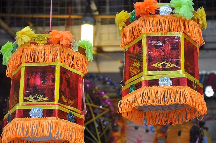 Đèn kéo quân độc đáo nhằm hướng trẻ em về việc nghĩa, về những đoàn quân lính xung trận… nay cũng chỉ còn xuất hiện trong dịp Tết trung thu.