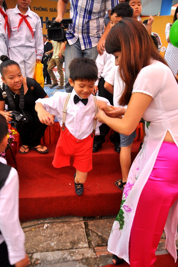 Thiện Nhân luôn được các thầy cô trong trường.