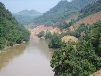 Một đoạn sông Mã qua xã Trung Thành