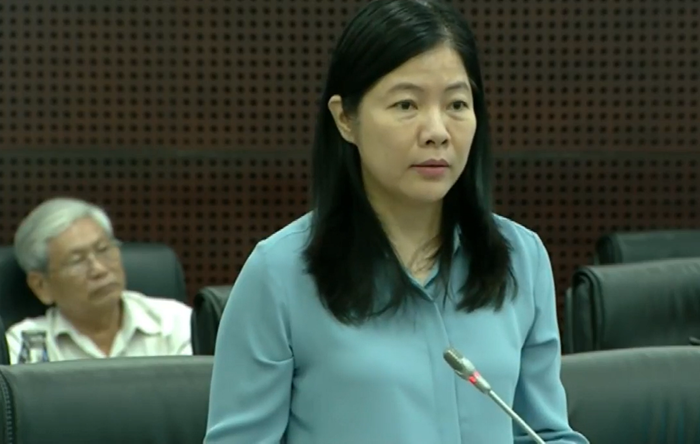 Bà Lê Thị Bích Thuận - Giám đốc Sở Giáo dục và Đào tạo Đà Nẵng cho biết, đang phối hợp với sở, ngành liên quan để tổ chức thi tuyển giáo viên, bảo đảm đội ngũ cho chương trình giáo dục phổ thông mới. Ảnh: AN Bà Lê Thị Bích Thuận - Giám đốc Sở Giáo dục và Đào tạo Đà Nẵng cho biết, đang phối hợp với sở, ngành liên quan để tổ chức thi tuyển giáo viên, bảo đảm đội ngũ cho chương trình giáo dục phổ thông mới. Ảnh: AN