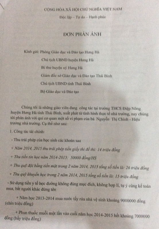 Trước những sai phạm của cô Hiệu trường, cán bộ, giáo viên nhà trường đã gửi đơn thư đến nhiều cơ quan Trung ương đến địa phương. Ảnh Trần Việt. Trước những sai phạm của cô Hiệu trường, cán bộ, giáo viên nhà trường đã gửi đơn thư đến nhiều cơ quan Trung ương đến địa phương. Ảnh Trần Việt.