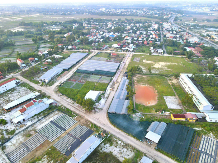 Khu vực dân cư cụm Công nghiệp Tây An hoàn thiện hạ tầng, pháp lý sổ đỏ đầy đủ. Ảnh: GH Khu vực dân cư cụm Công nghiệp Tây An hoàn thiện hạ tầng, pháp lý sổ đỏ đầy đủ. Ảnh: GH