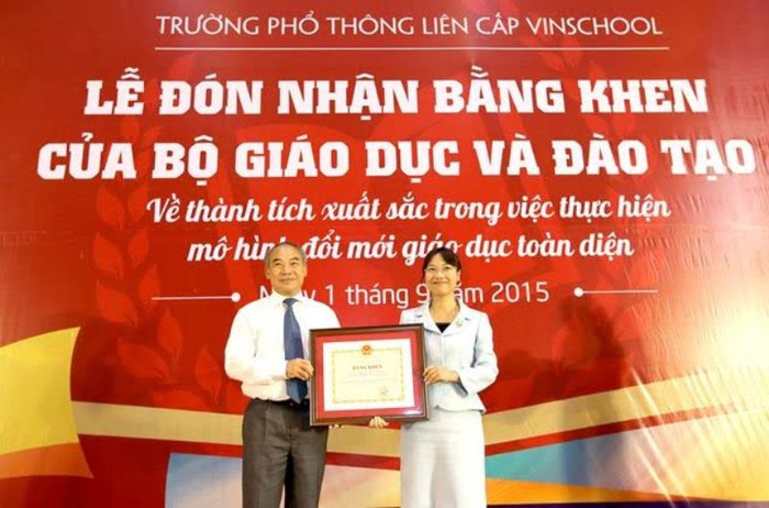 Bằng khen của Bộ Giáo dục và Đào tạo cho Trường Phổ thông liên cấp Vinschool Bằng khen của Bộ Giáo dục và Đào tạo cho Trường Phổ thông liên cấp Vinschool