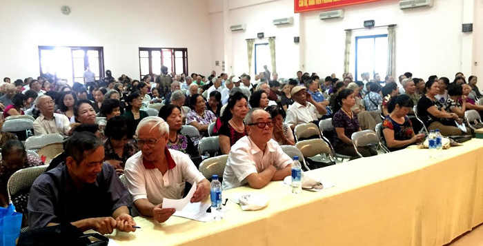 Gần 2000 người tiêu dùng tại Bến Tre, TP.Hồ Chí Minh và Hà Nội đã được Vinamilk hỗ trợ tư vấn về quyền lợi của người tiêu dùng và việc chăm sóc sức khỏe trong tháng 8