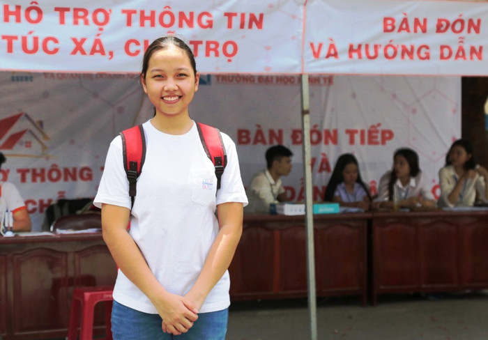 Tân sinh viên trường Kinh tế Tống Thục Kha trong ngày đầu nhập học. Ảnh: TH Tân sinh viên trường Kinh tế Tống Thục Kha trong ngày đầu nhập học. Ảnh: TH