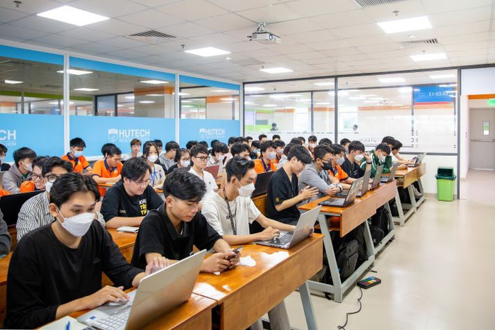 Sinh viên Trường Đại học Công nghệ Thành phố Hồ Chí Minh (Ảnh: Website nhà trường). 617729-3n7a3539.jpg