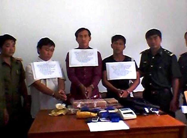 Bắt vụ vận chuyển 18 bánh heroin, 12.000 viên ma túy từ Lào vào Việt Nam ảnh 1 Bắt vụ vận chuyển 18 bánh heroin, 12.000 viên ma túy từ Lào vào Việt Nam ảnh 1