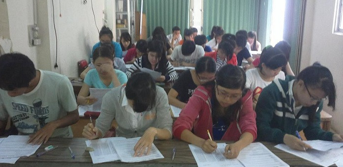 Học viên đang học ngoại ngữ ở trung tâm Thiện Nhơn (Ảnh: nhân vật cung cấp) Học viên đang học ngoại ngữ ở trung tâm Thiện Nhơn (Ảnh: nhân vật cung cấp)