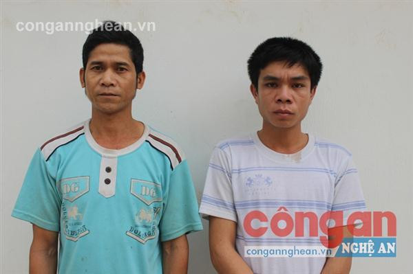 Hai đối tượng cầm đầu đường dây mua bán trái phép chất ma tuý vừa bị Công an huyện Quế Phong triệt xoá Hai đối tượng cầm đầu đường dây mua bán trái phép chất ma tuý vừa bị Công an huyện Quế Phong triệt xoá