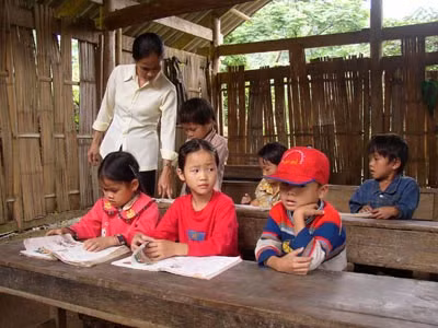 33 năm đứng lớp chưa biết thưởng tết là gì ảnh 2 33 năm đứng lớp chưa biết thưởng tết là gì ảnh 2