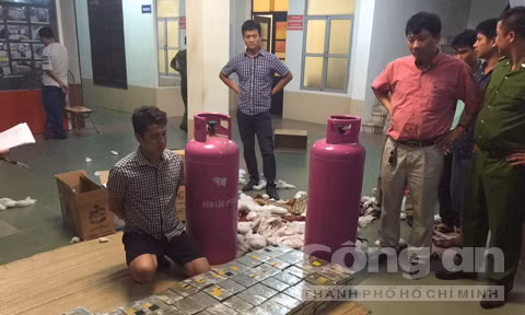 Phát hiện đường dây vận chuyển ma túy xuyên quốc gia cực lớn ảnh 4