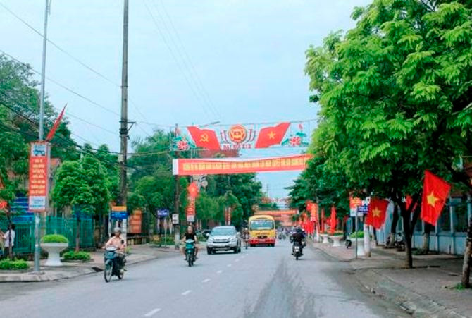 Báo động hết tiền trả lương: Thiếu lại "vác rá" đi xin, ngân sách nào kham nổi? ảnh 3