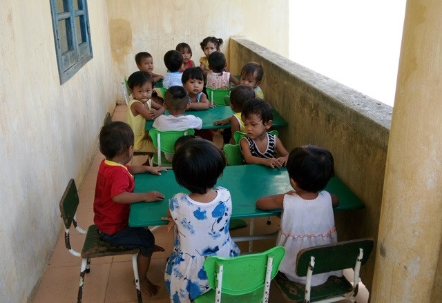 Chờ đến giờ ăn cơm (Ảnh: Hoàng Hà) Chờ đến giờ ăn cơm (Ảnh: Hoàng Hà)