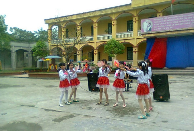 Có nên duy trì kiểu khám sức khỏe định kì cho học sinh ở trường không? ảnh 2