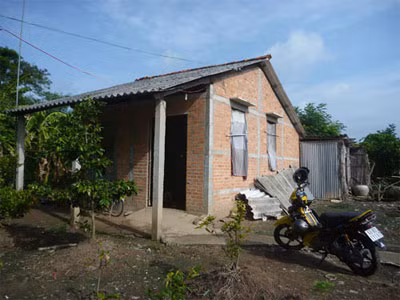 Căn nhà cấp 4 đơn sơ của gia đình bé N