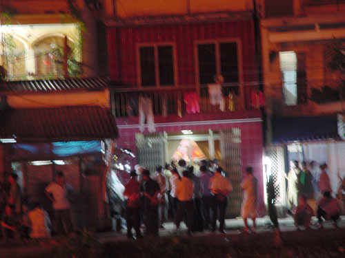 Tống tiền hiệu trưởng hơn 600 triệu đồng ảnh 1 Tống tiền hiệu trưởng hơn 600 triệu đồng, An ninh - Hình sự, tong tien, de doa, tin nhan, dien thoai, nhan tin de doa, quy luat sinh hoat, manh dong, tai khoan, giet nguoi, cau cuu, bao