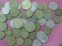 Chưa quyết định thu hồi tiền kim loại ảnh 1 /Uploaded/thuhien/2012_05_26/20120526-084730-1-Xutien261210.jpeg