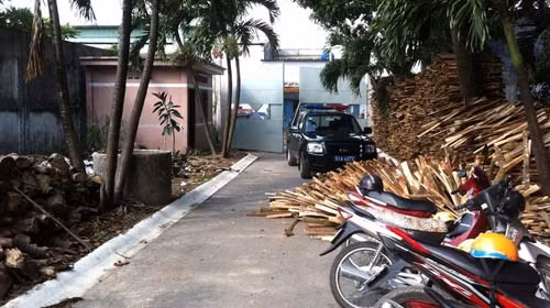 Trộm biệt thự, rút súng bắn người làm, Tin tức trong ngày, 