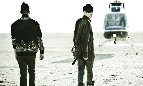 "Tomorrow" - Tablo (Ft. Tae Yang của Big Bang)