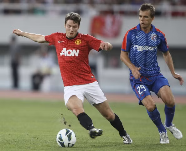 Nick Powell thi đấu rất hay nhưng rất tiếc anh đã bỏ lỡ một cơ hội ghi bàn rất ngon ăn ở hiệp một.