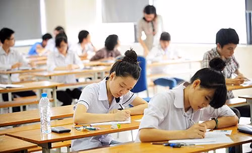 Thi Quốc gia, các thầy cô giám thị hãy nghiêm khắc đến phút cuối cùng ảnh 1